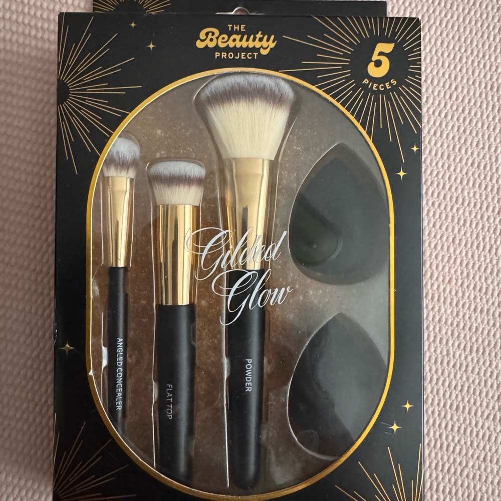 Gilded Glow Makeup Brush Set - Black and Gold